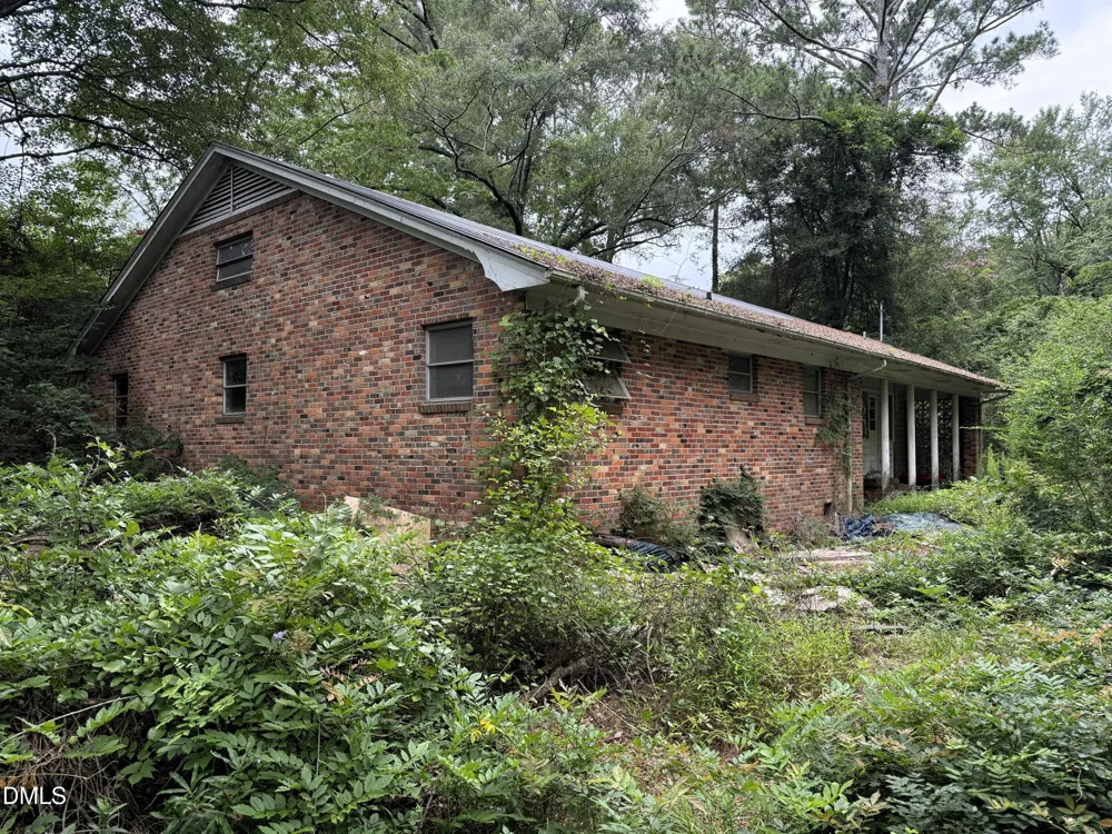 1755 Bunnlevel Erwin Road Bunnlevel, NC 28323
