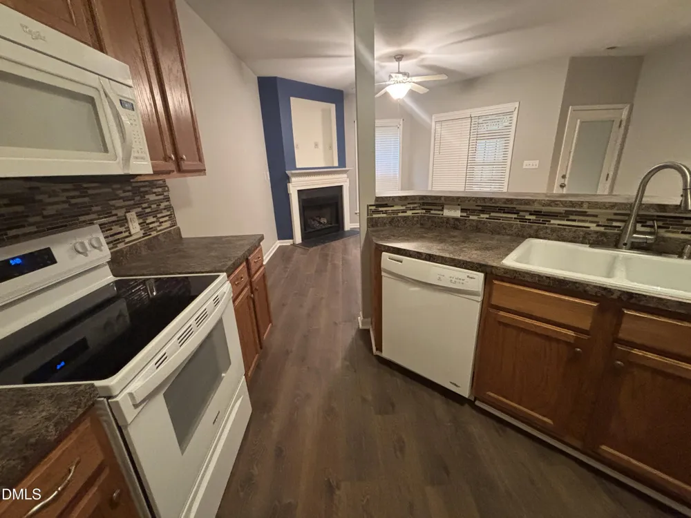 27 Great View Court Clayton, NC 27527