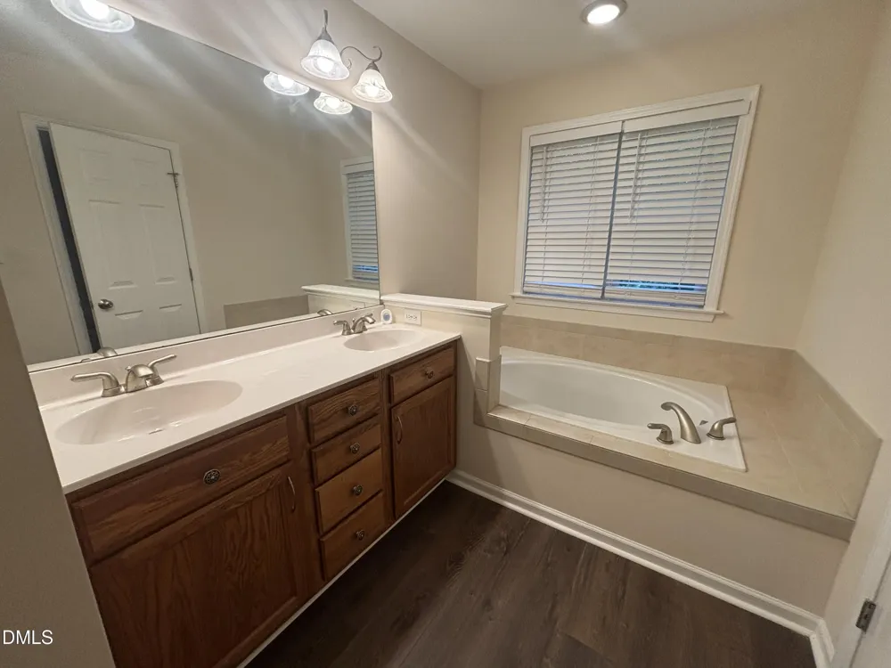 27 Great View Court Clayton, NC 27527