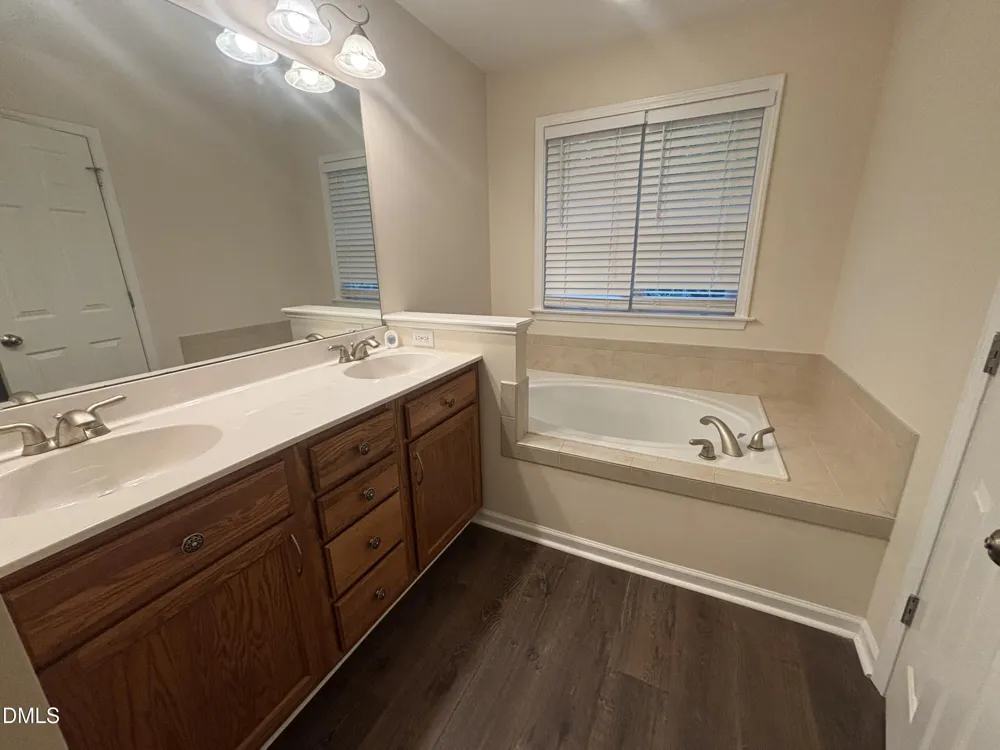 27 Great View Court Clayton, NC 27527