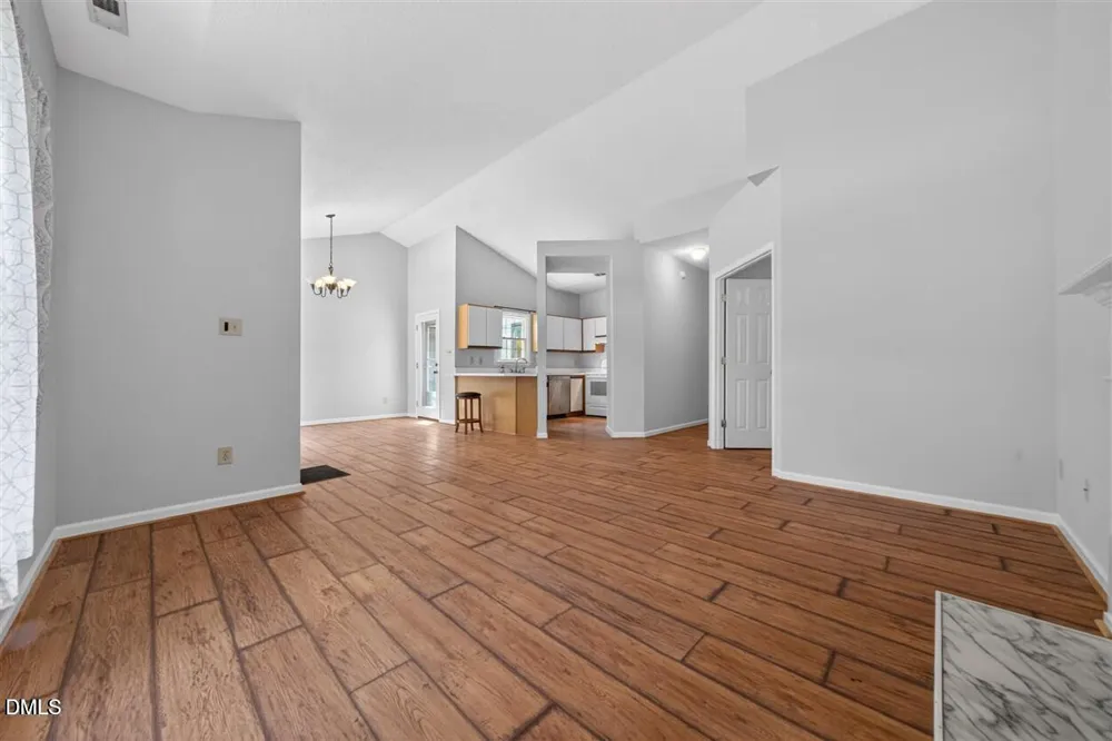 105 Ellsworth Place Cary, NC 27511