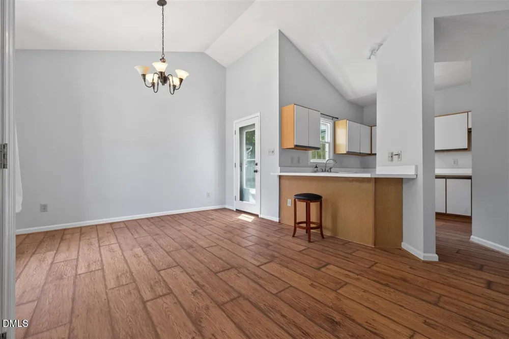 105 Ellsworth Place Cary, NC 27511