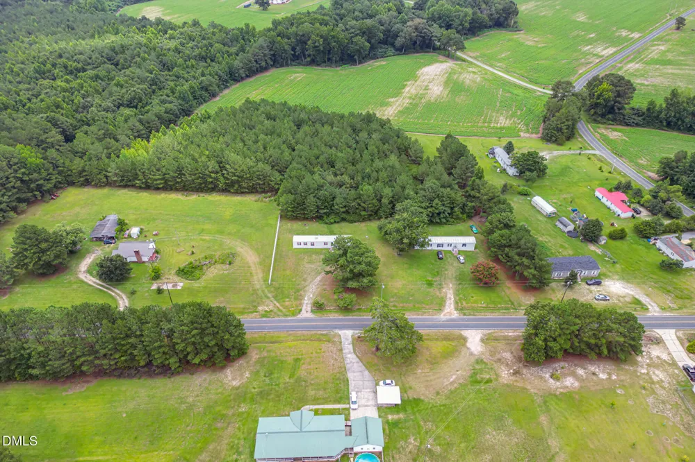 2404 Bella Bridge Road Broadway, NC 27505