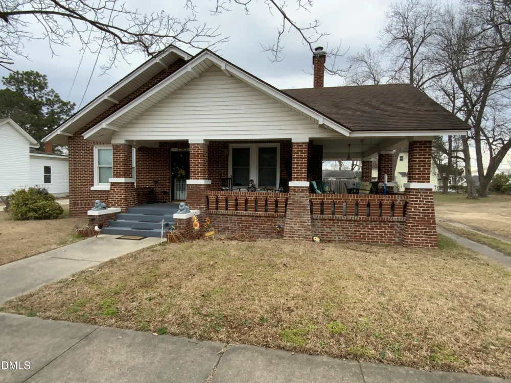 304 W Harnett Street Dunn, NC 28334