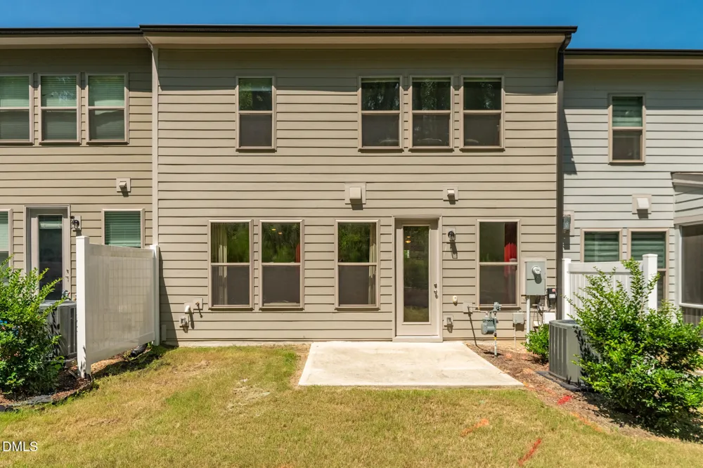 2069 Maggie Valley Drive Apex, NC 27502