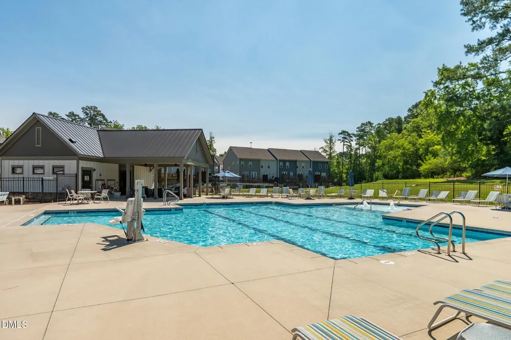 2069 Maggie Valley Drive Apex, NC 27502