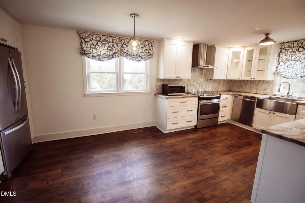 1520 Old Barbour Road Benson, NC 27504