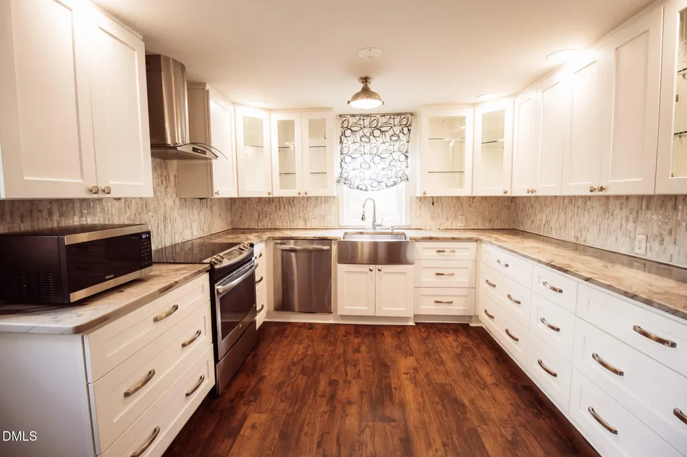 1520 Old Barbour Road Benson, NC 27504