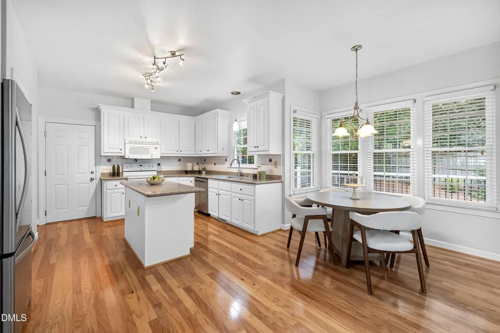 107 Lulworth Court Cary, NC 27519