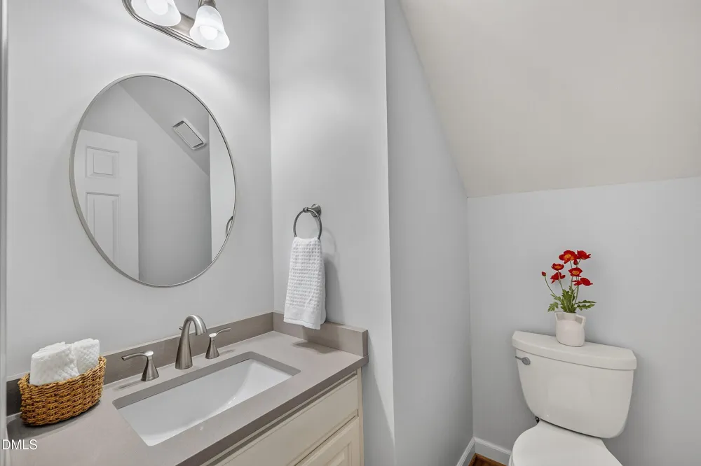 107 Lulworth Court Cary, NC 27519