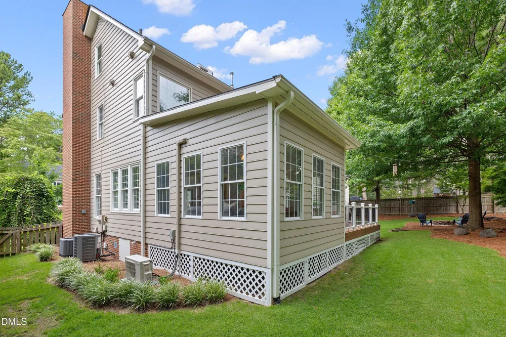 107 Lulworth Court Cary, NC 27519