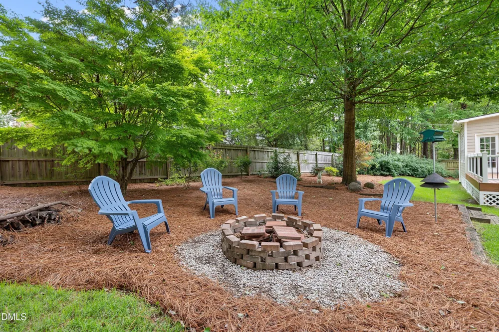 107 Lulworth Court Cary, NC 27519