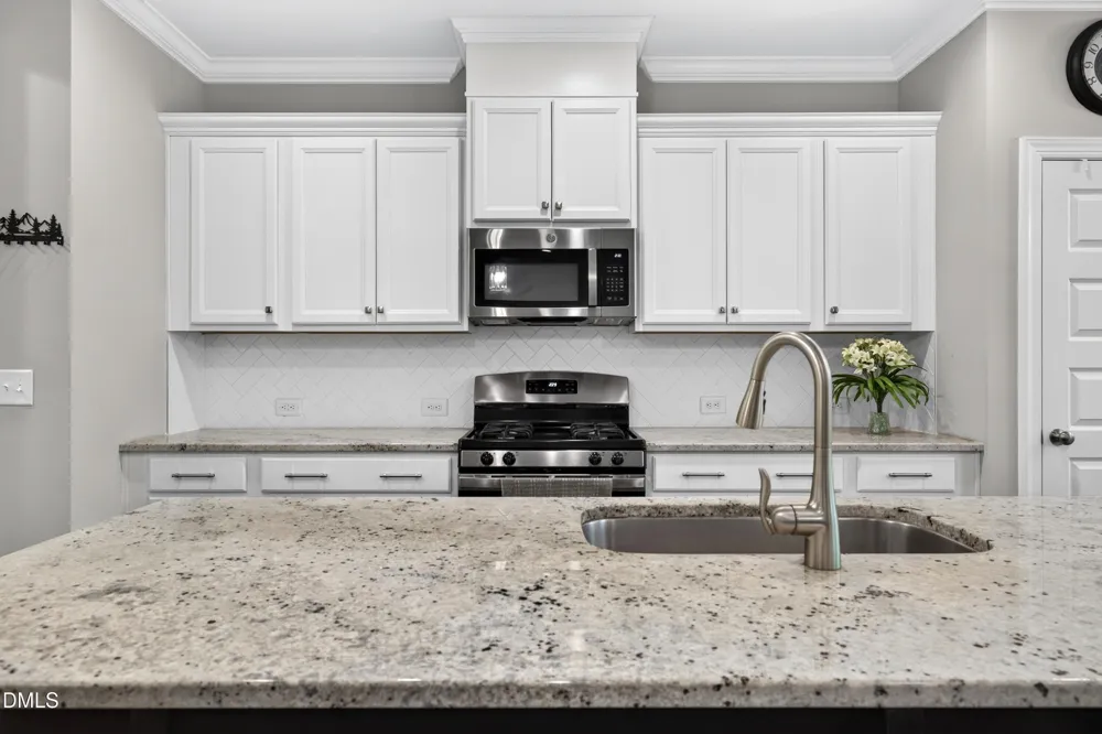8045 Windthorn Place Cary, NC 27519