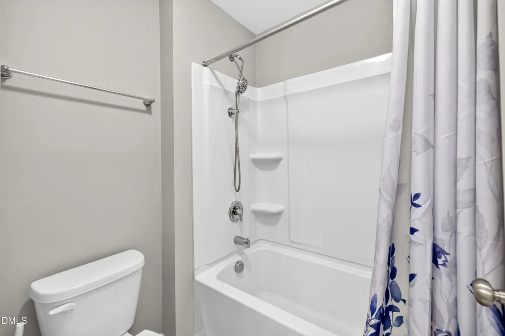 8045 Windthorn Place Cary, NC 27519