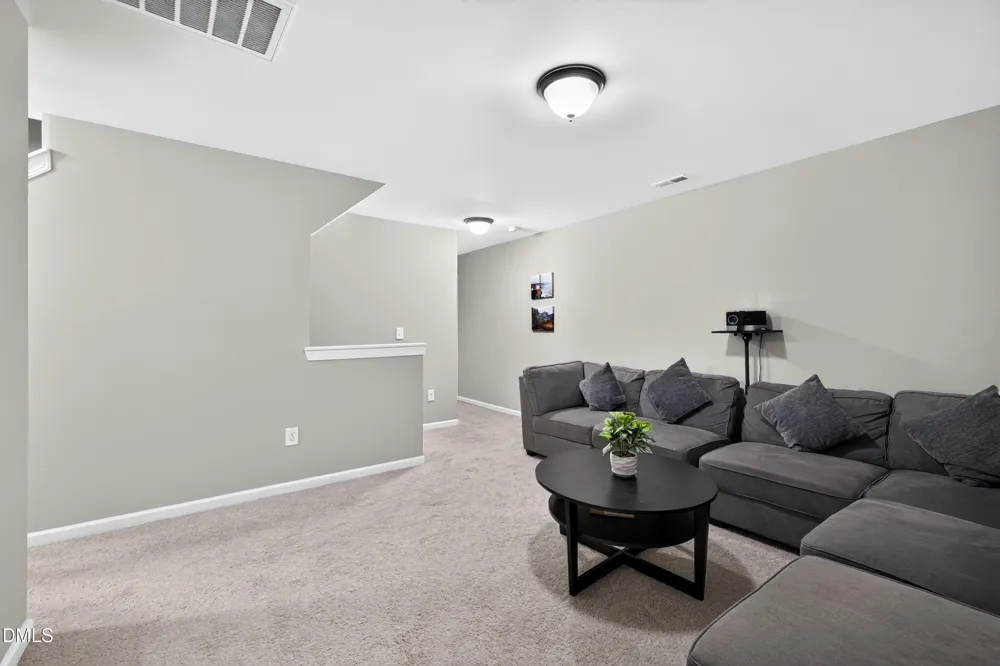 8045 Windthorn Place Cary, NC 27519