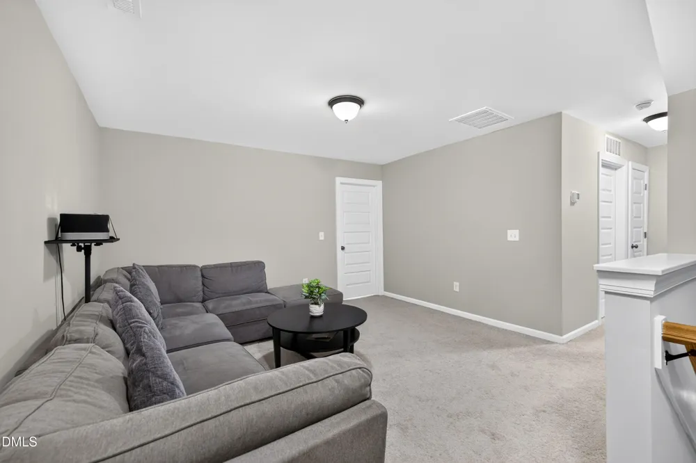 8045 Windthorn Place Cary, NC 27519