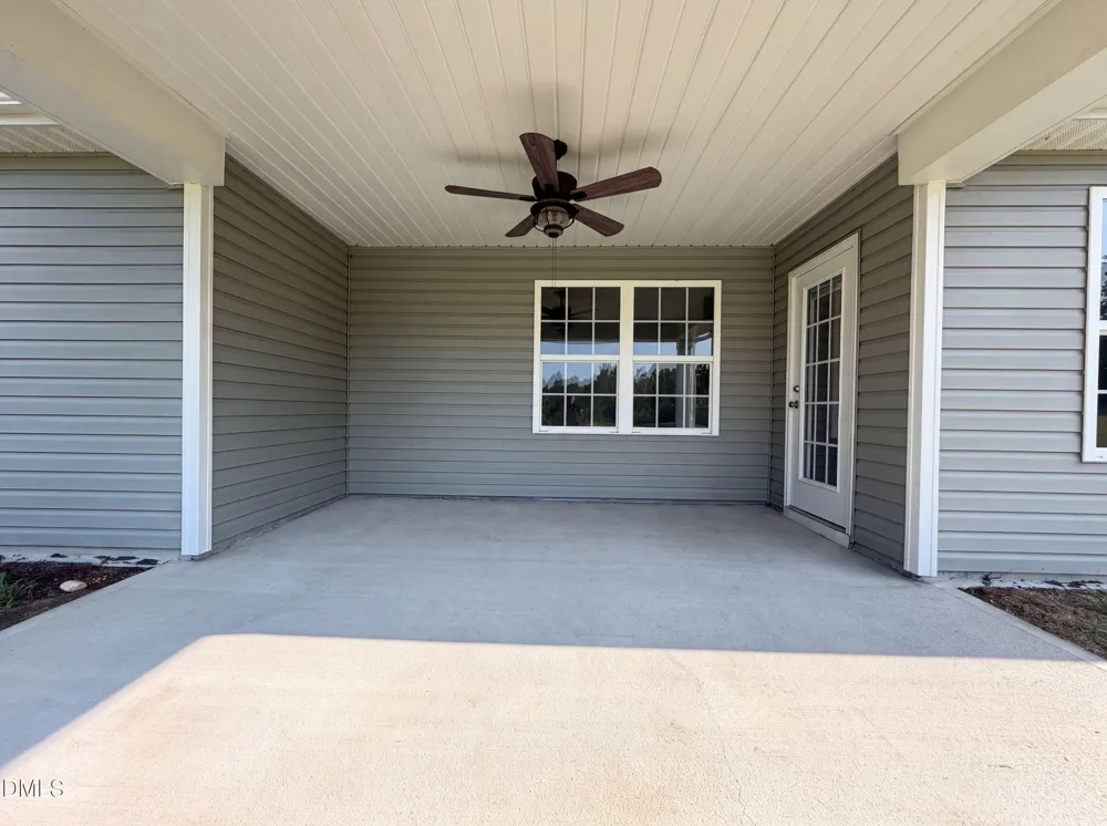 3524 Nc 27 Coats, NC 27521