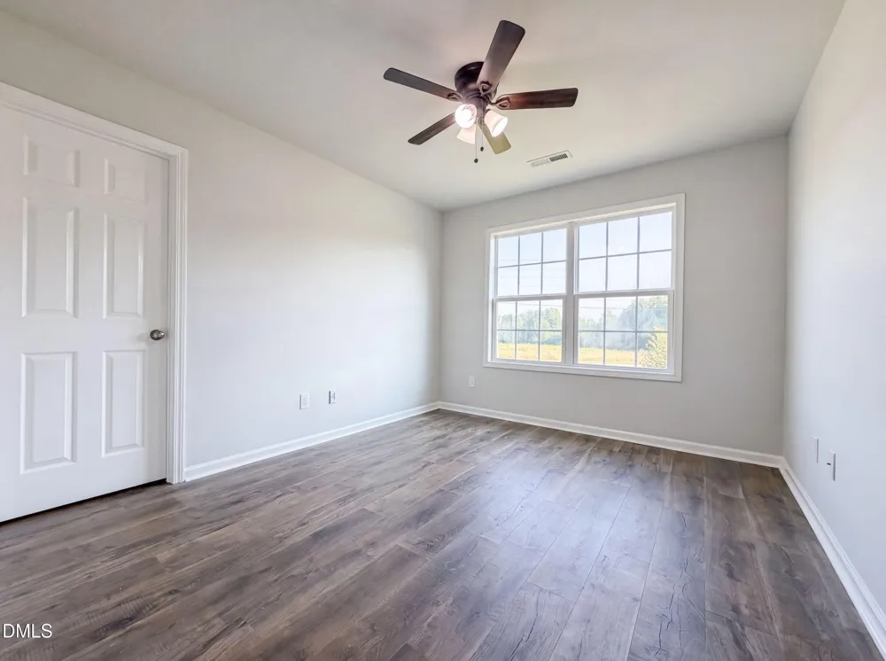 3524 Nc 27 Coats, NC 27521
