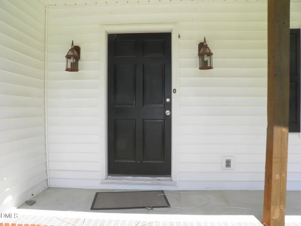 3916 Riviera Drive Elm City, NC 27822