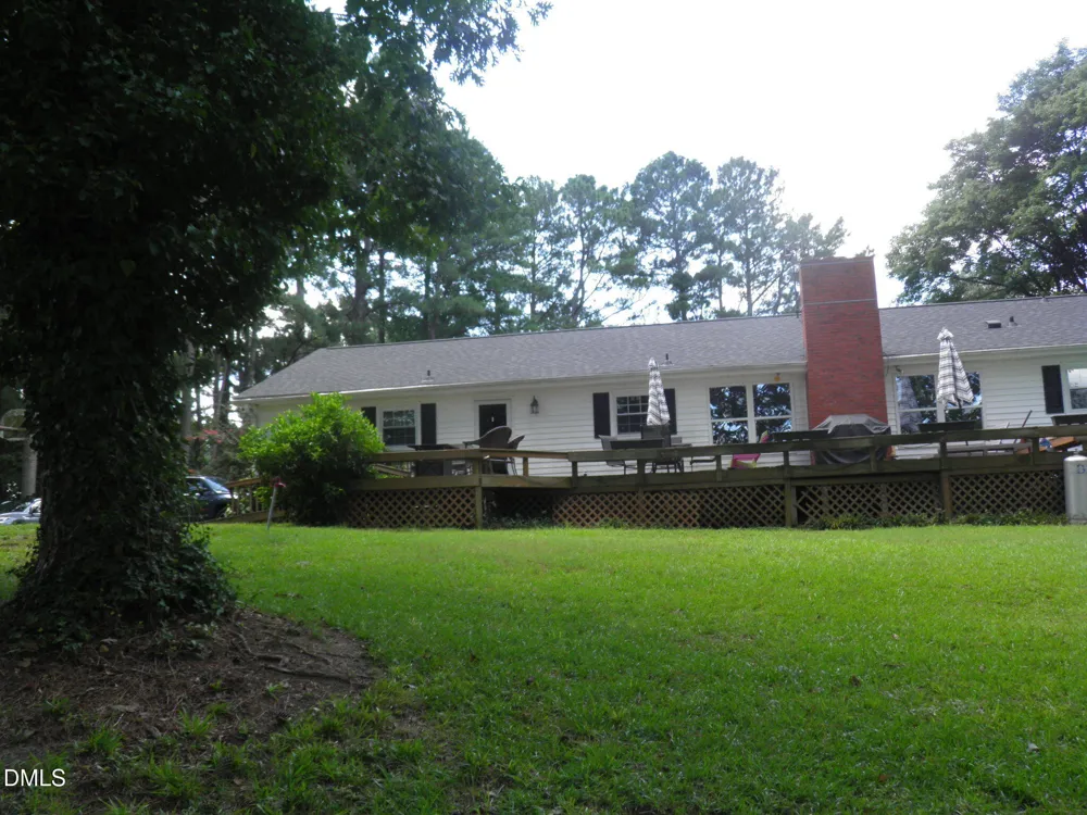 3916 Riviera Drive Elm City, NC 27822