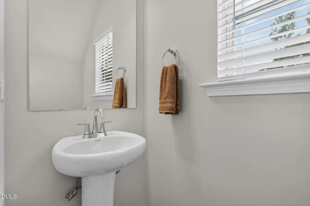 108 Knotts Loop Lillington, NC 27546