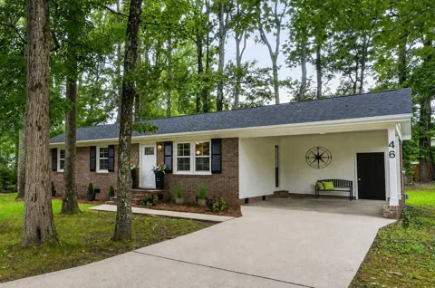 46 Dereck Drive