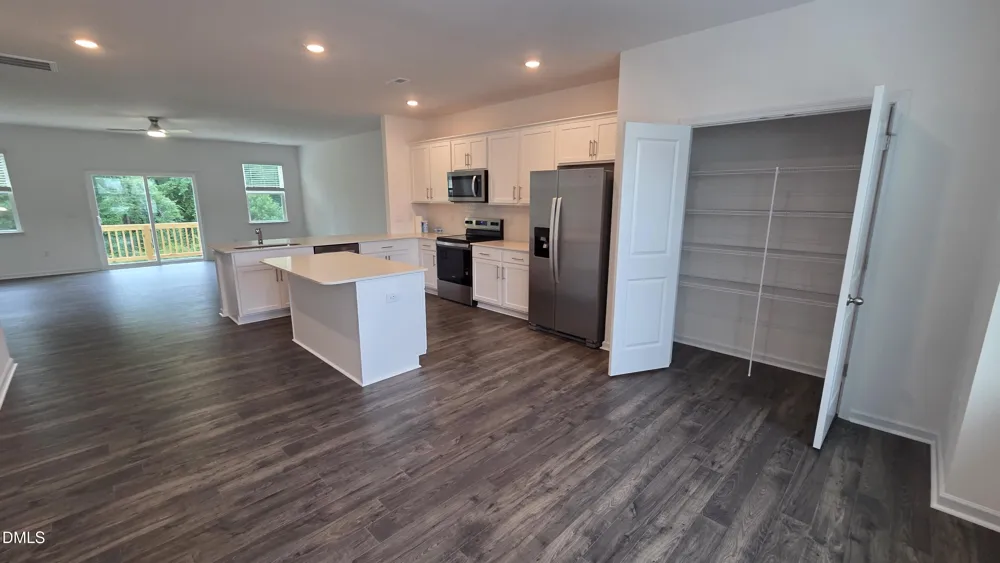 803 Lucky Clover Way Fuquay Varina, NC 27526