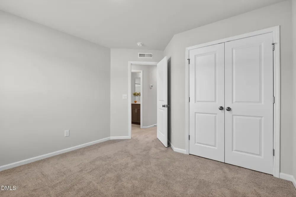 120 Knotts Loop Lillington, NC 27546