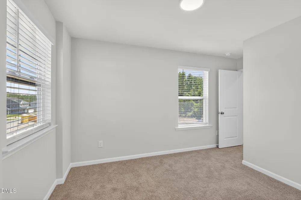 120 Knotts Loop Lillington, NC 27546