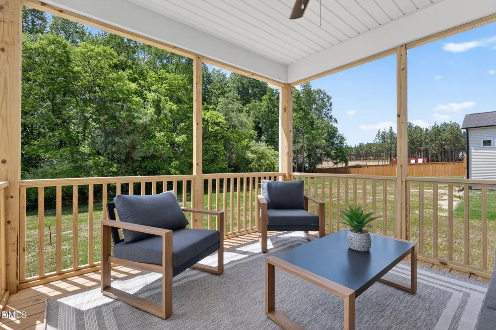 120 Knotts Loop Lillington, NC 27546