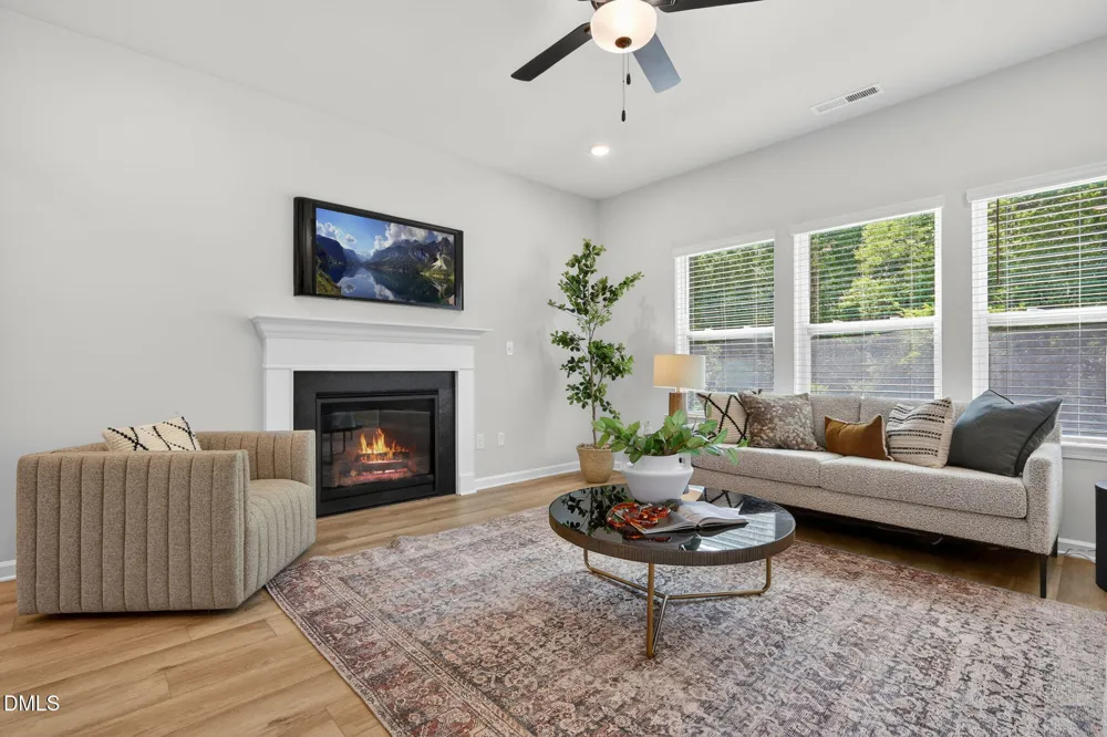120 Knotts Loop Lillington, NC 27546