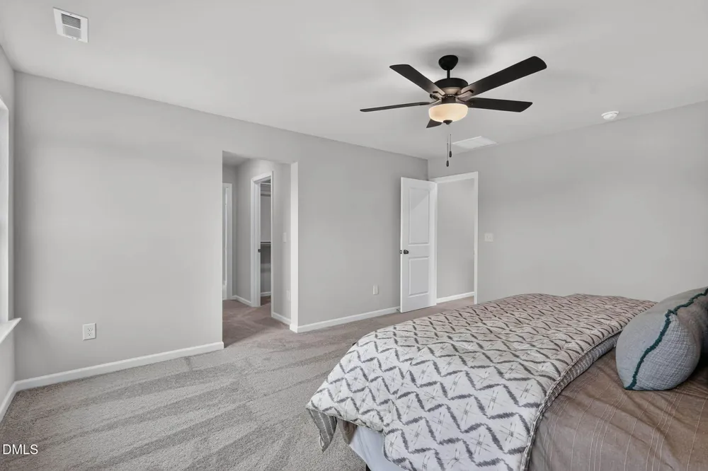98 Knotts Loop Lillington, NC 27546