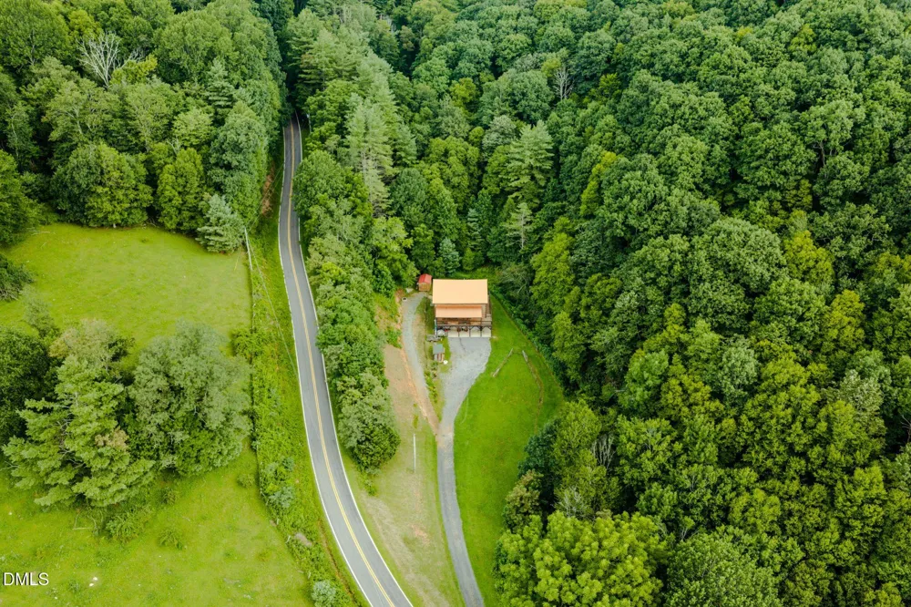 628 Roberts Road Laurel Springs, NC 28644