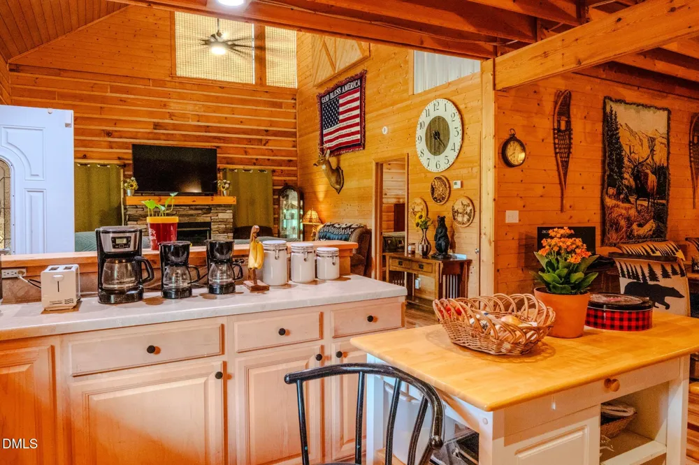 628 Roberts Road Laurel Springs, NC 28644