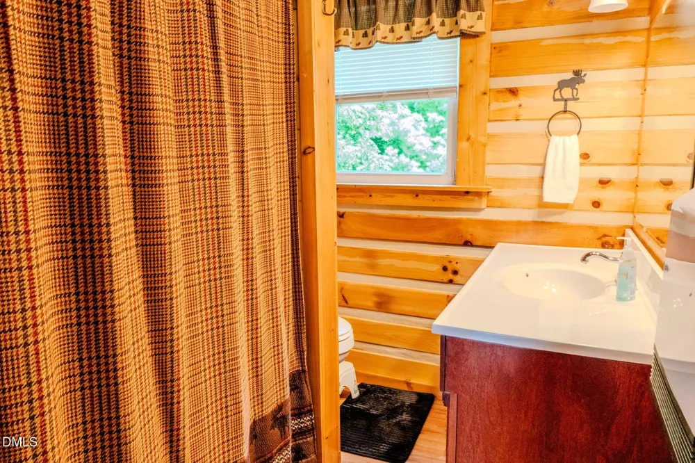 628 Roberts Road Laurel Springs, NC 28644