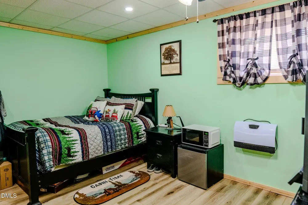 628 Roberts Road Laurel Springs, NC 28644