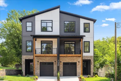 720 Oakwood Avenue #101