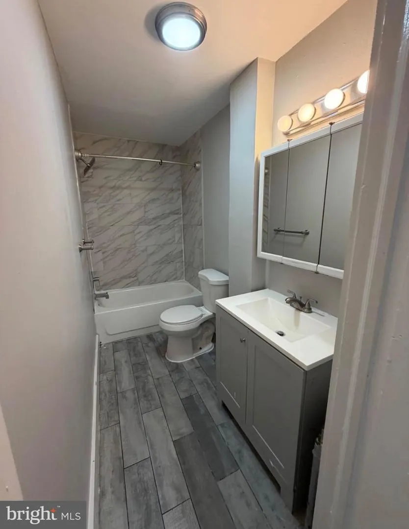 1309 W ROCKLAND STREET Philadelphia, PA 19141