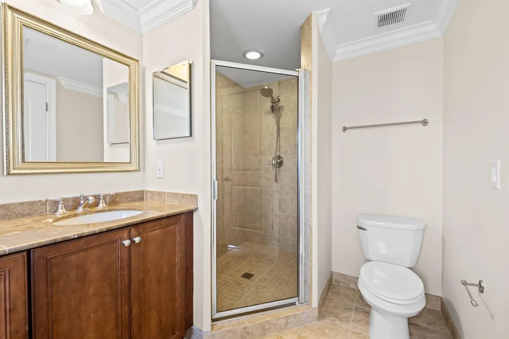 630 SE 15th Street #5 Fort Lauderdale, FL 33316