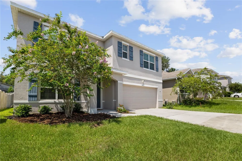 9210 WATOLLA DRIVE Thonotosassa, FL 33592