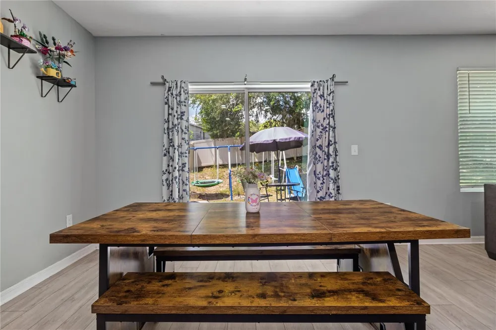 9210 WATOLLA DRIVE Thonotosassa, FL 33592