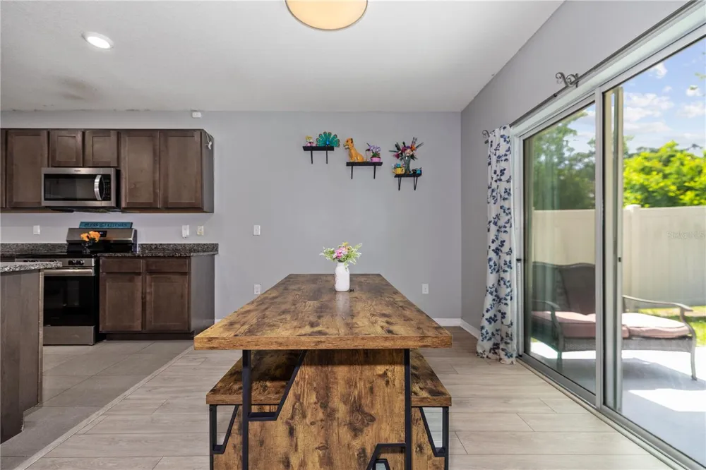 9210 WATOLLA DRIVE Thonotosassa, FL 33592