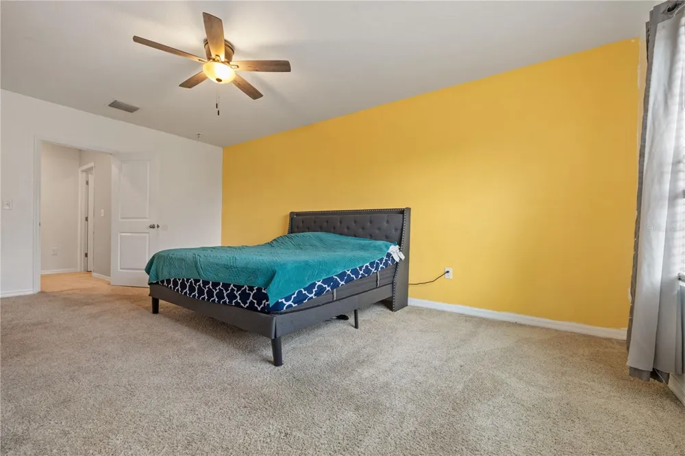 9210 WATOLLA DRIVE Thonotosassa, FL 33592