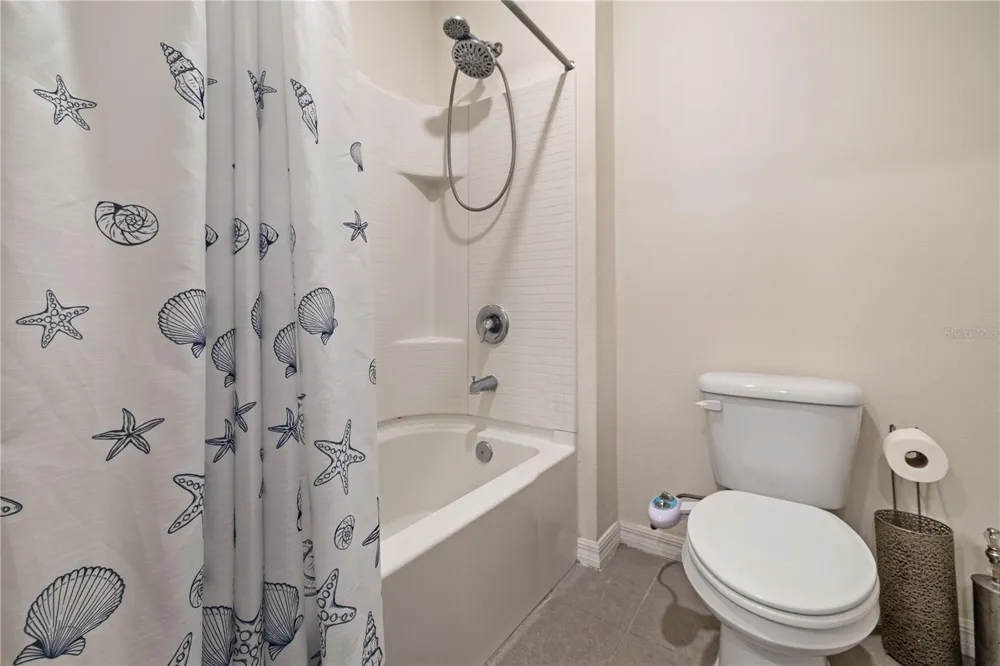 9210 WATOLLA DRIVE Thonotosassa, FL 33592