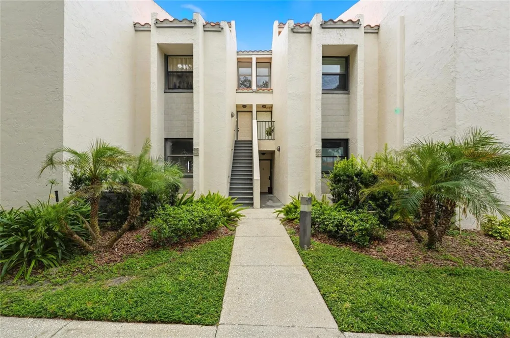 503 SWEET BAY CIRCLE Winter Haven, FL 33884
