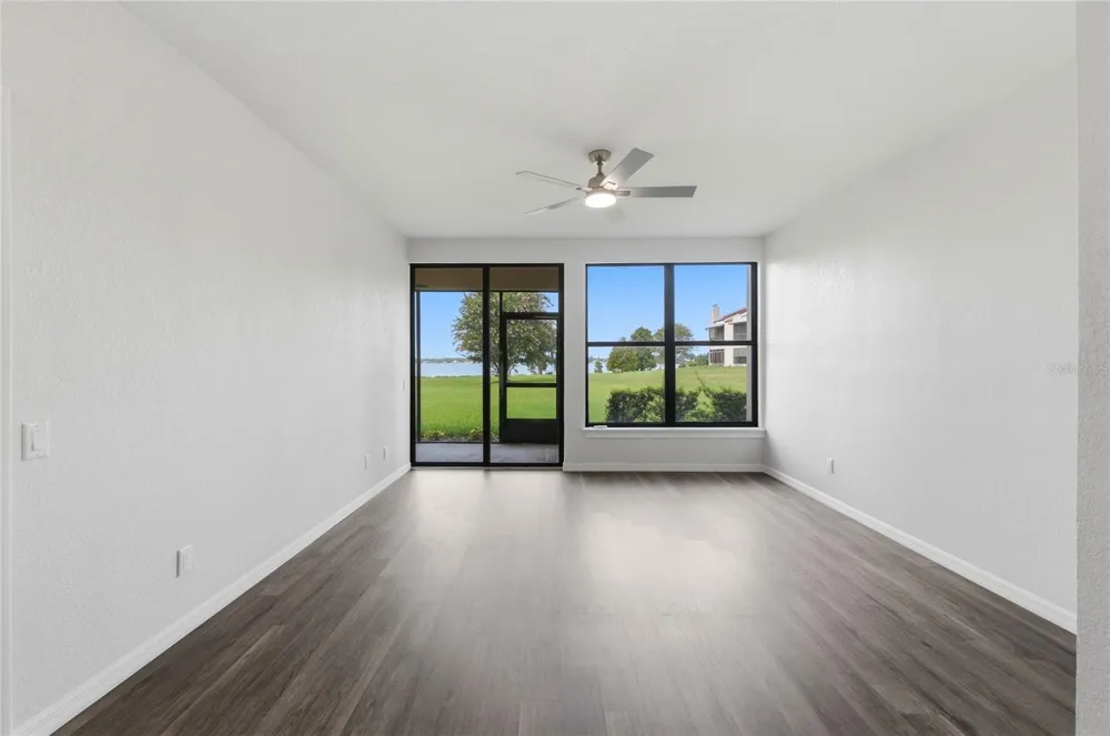 503 SWEET BAY CIRCLE Winter Haven, FL 33884