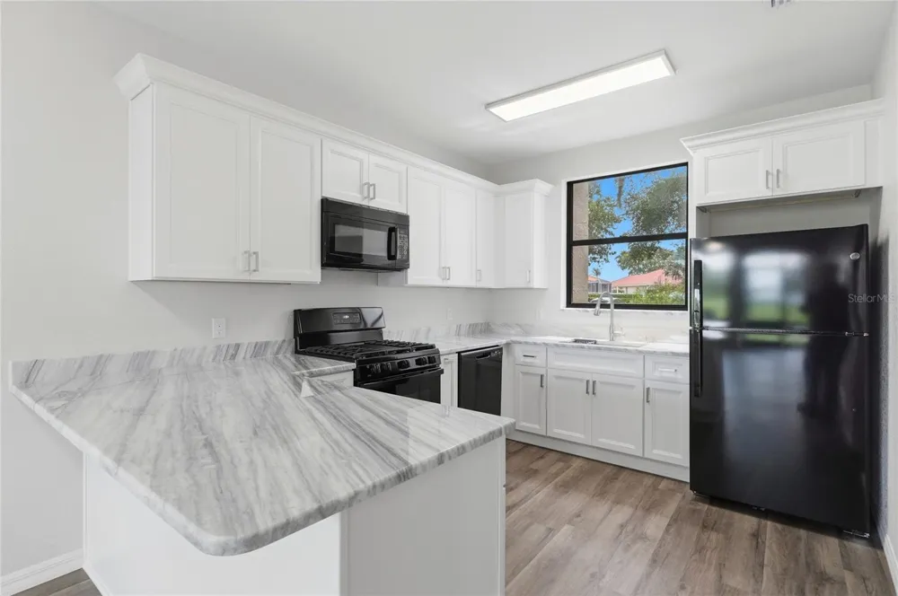 503 SWEET BAY CIRCLE Winter Haven, FL 33884