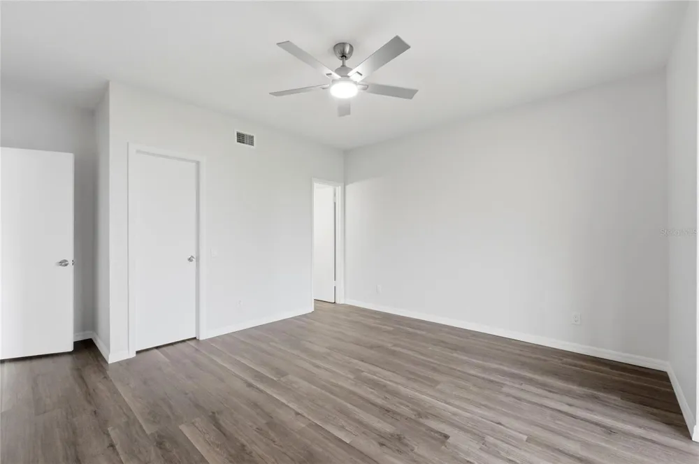503 SWEET BAY CIRCLE Winter Haven, FL 33884