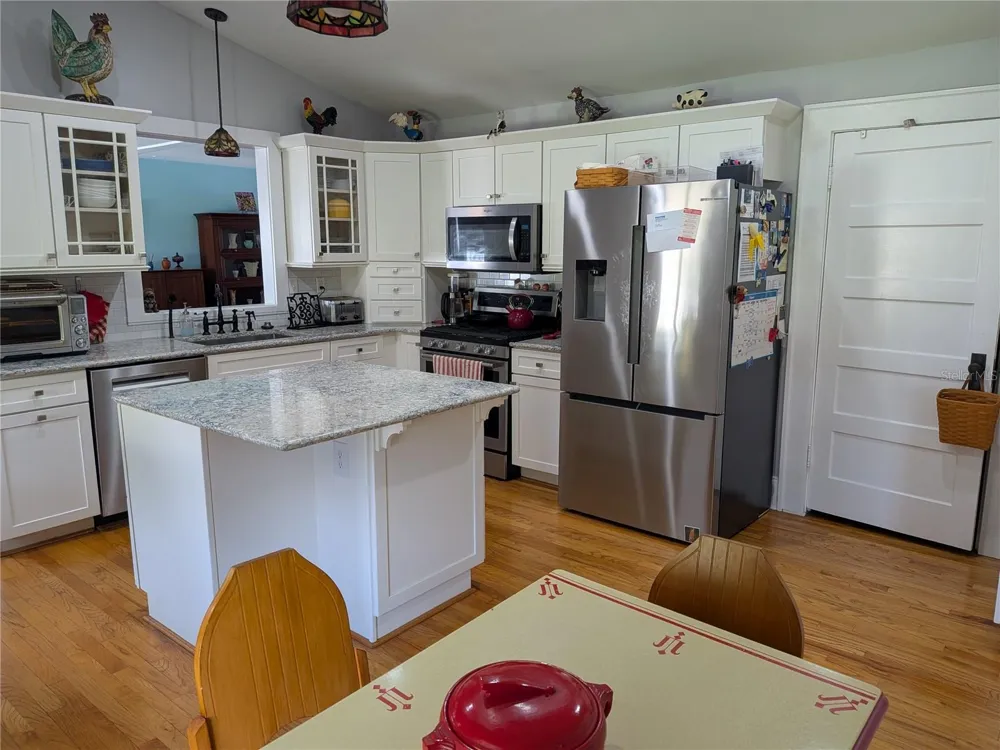 410 E PARK STREET Lakeland, FL 33803
