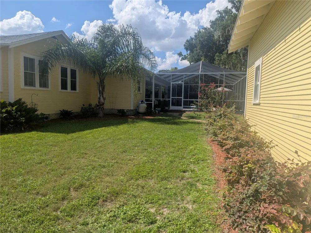 410 E PARK STREET Lakeland, FL 33803